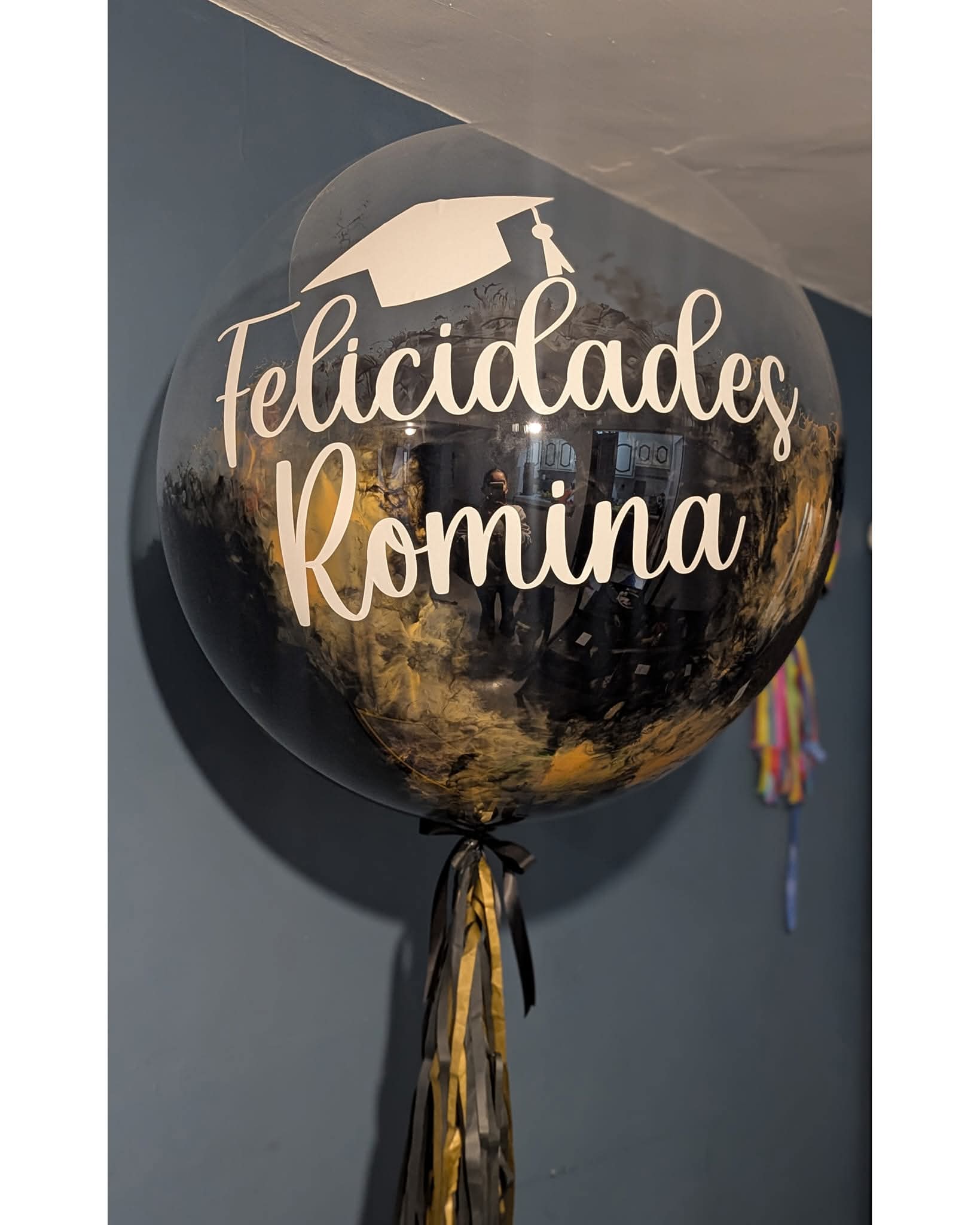 Burbuja Negro Dorado