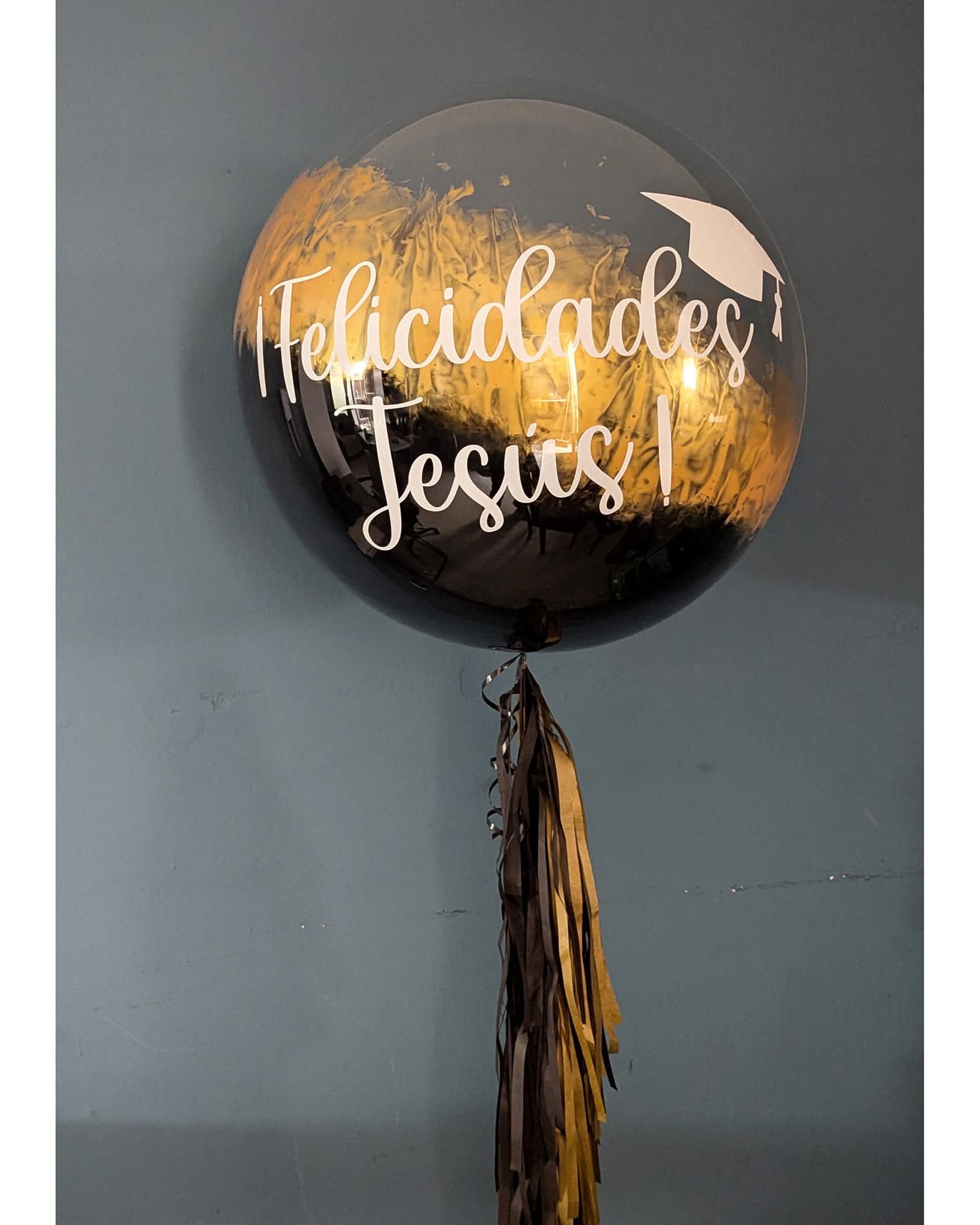 Burbuja Negro Dorado